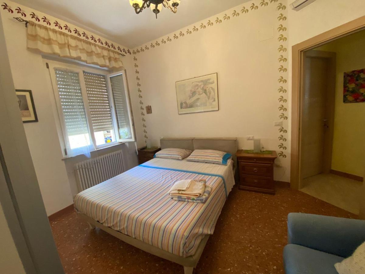Bed and Breakfast Casa Riri San Benedetto del Tronto Exterior foto