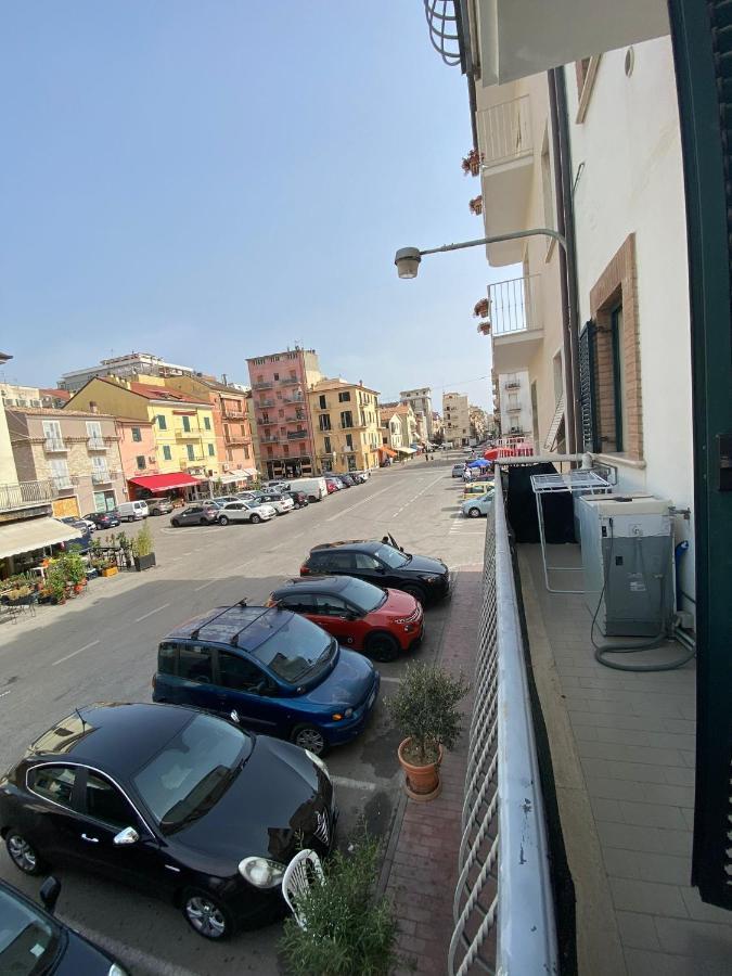 Bed and Breakfast Casa Riri San Benedetto del Tronto Exterior foto