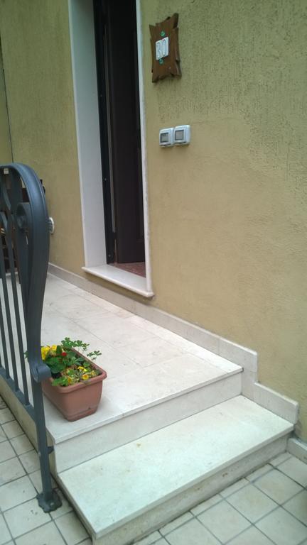 Bed and Breakfast Casa Riri San Benedetto del Tronto Exterior foto